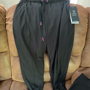 MPG ‘Stylin black Jogger